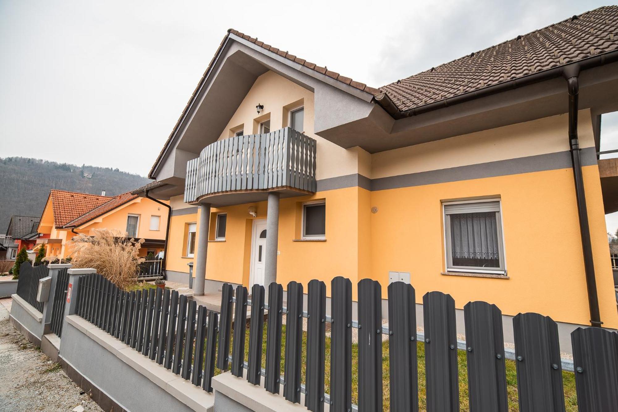 Apartment Zelimlje Skofljica Exterior photo